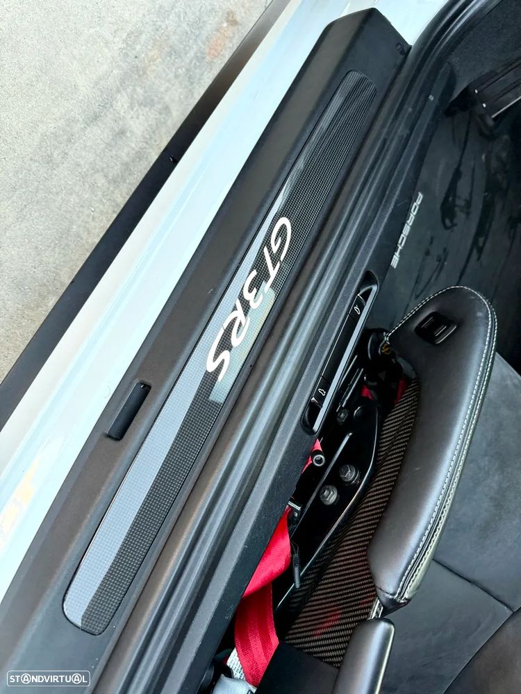 Porsche 911 (991) GT3 RS - 17