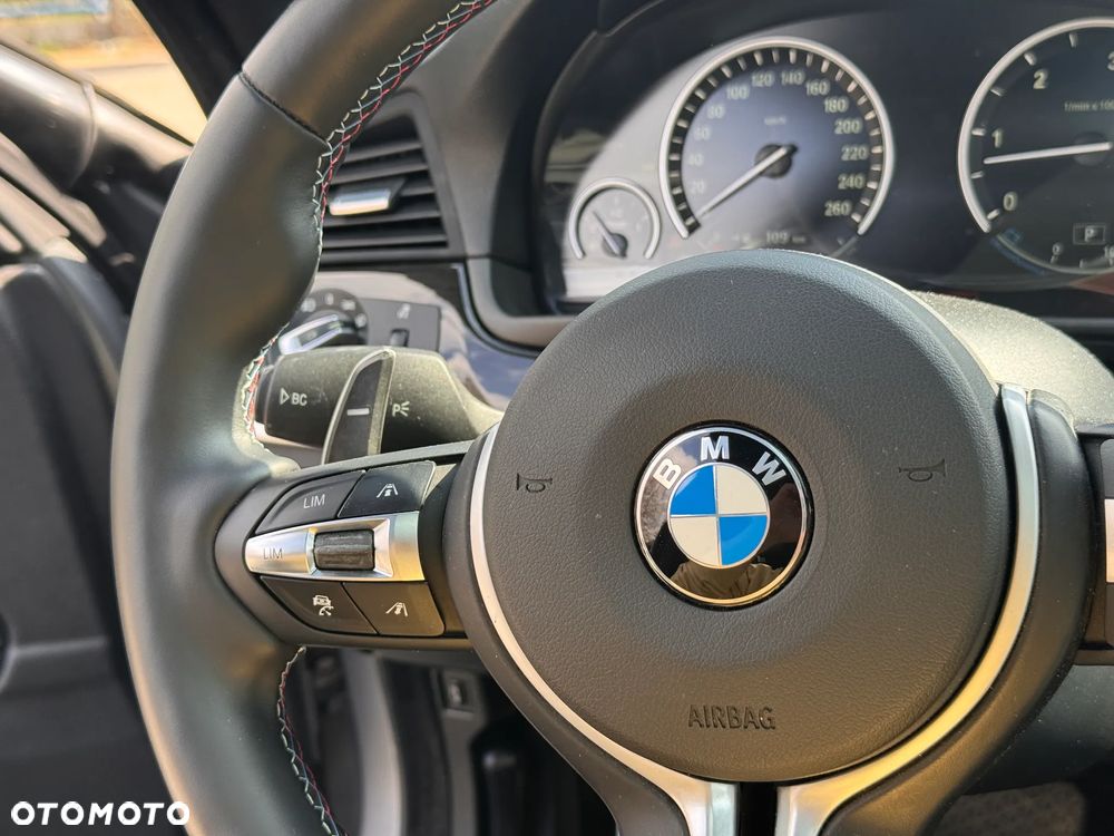 BMW Seria 5 535d Sport-Aut - 17