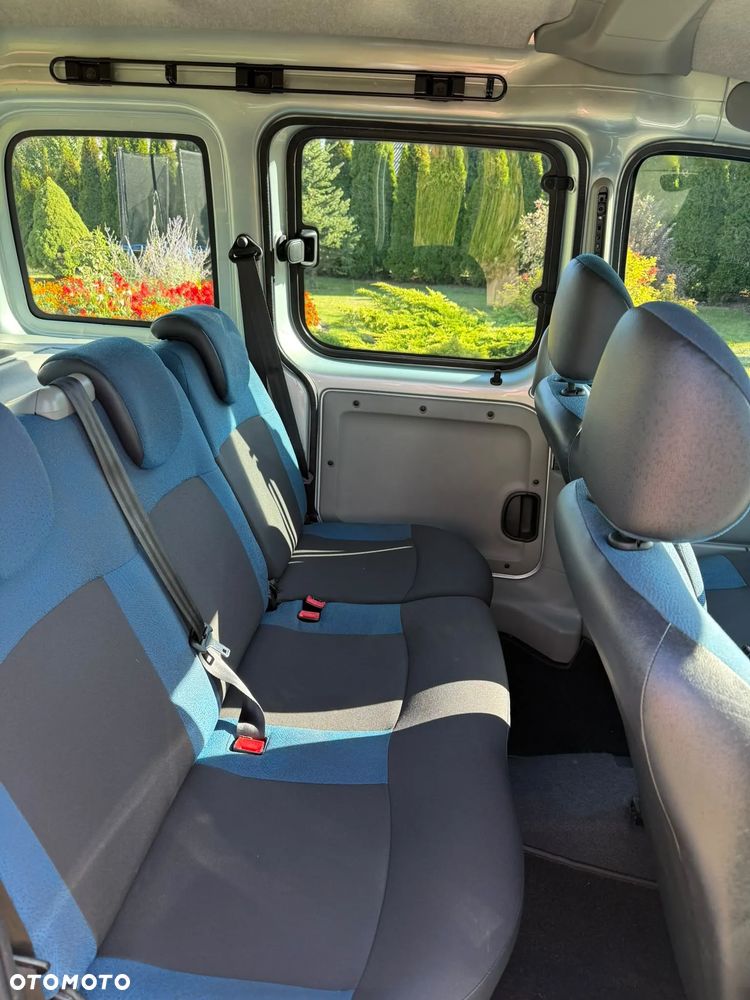 Renault Kangoo - 13