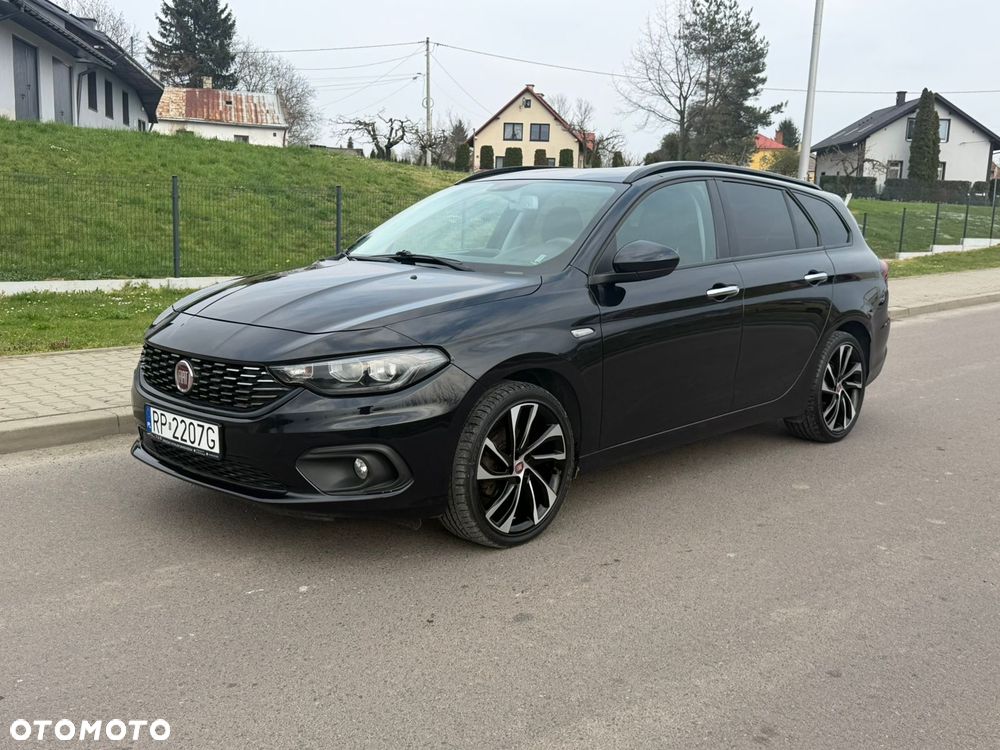 Fiat Tipo 1.6 MultiJet DCT S-Design - 1