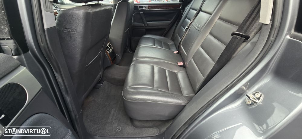VW Touareg 2.5 TDi Tiptronic - 10