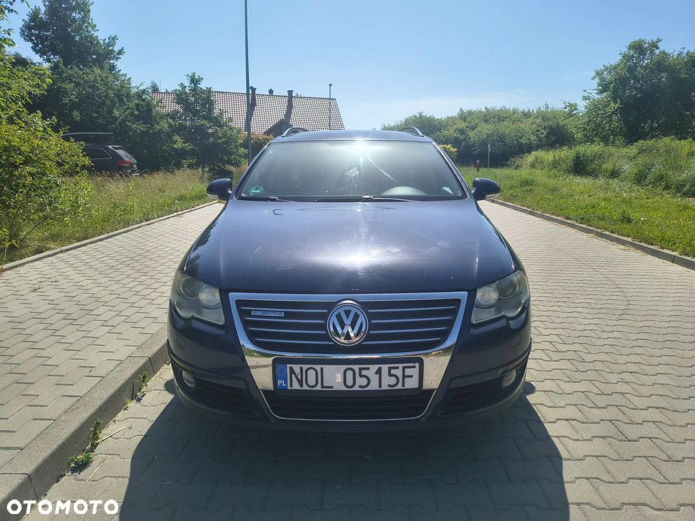 Volkswagen Passat 1.9 TDI Sportline - 1