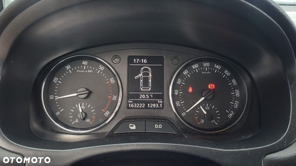 Skoda Roomster - 18