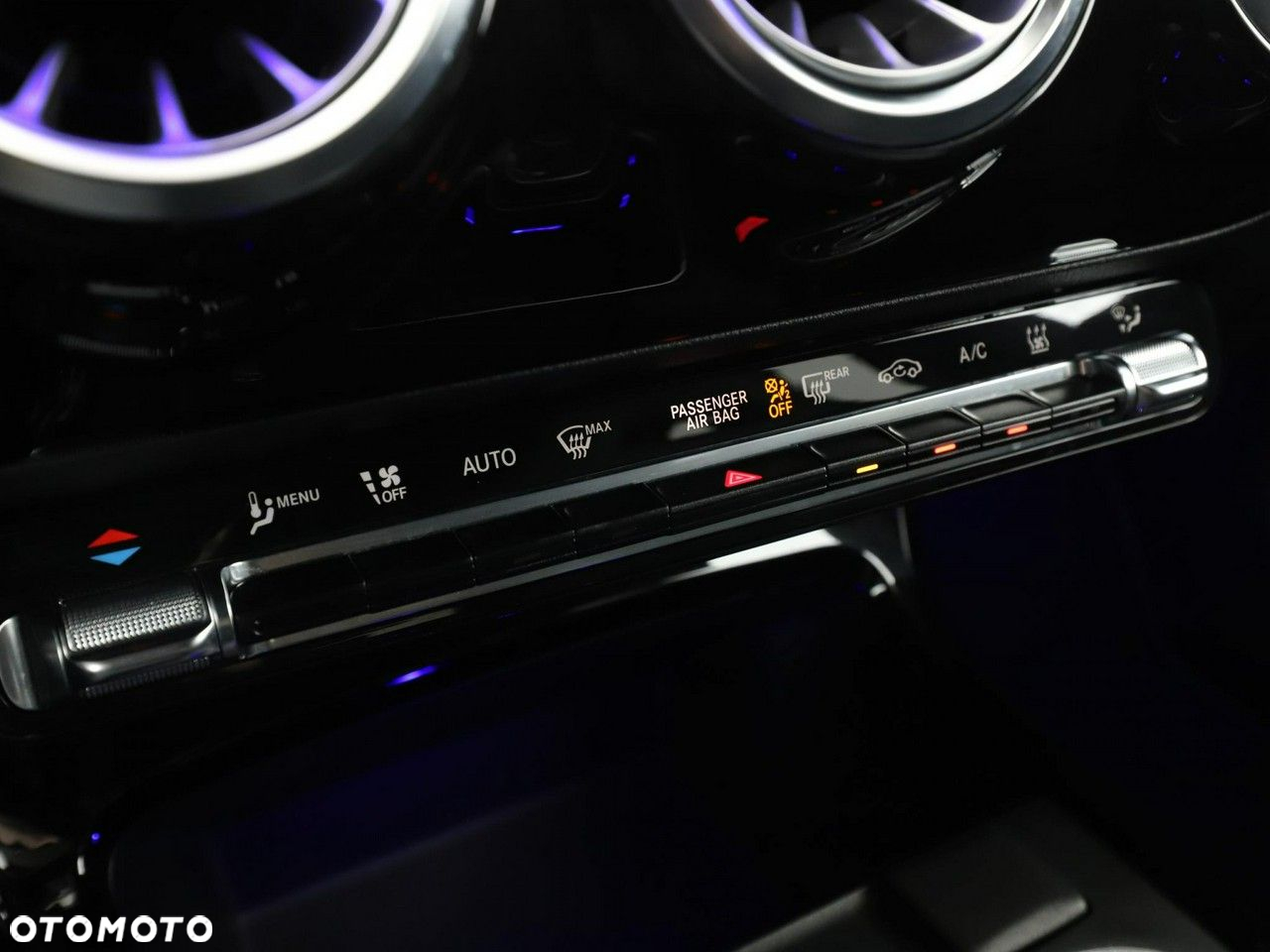 Mercedes-Benz CLA 250 e Shooting Brake 8G-DCT AMG Line - 27