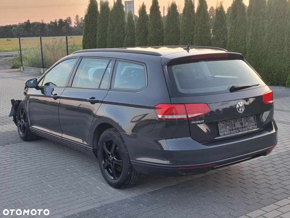 Volkswagen Passat Variant 2.0 TDI SCR DSG - 5