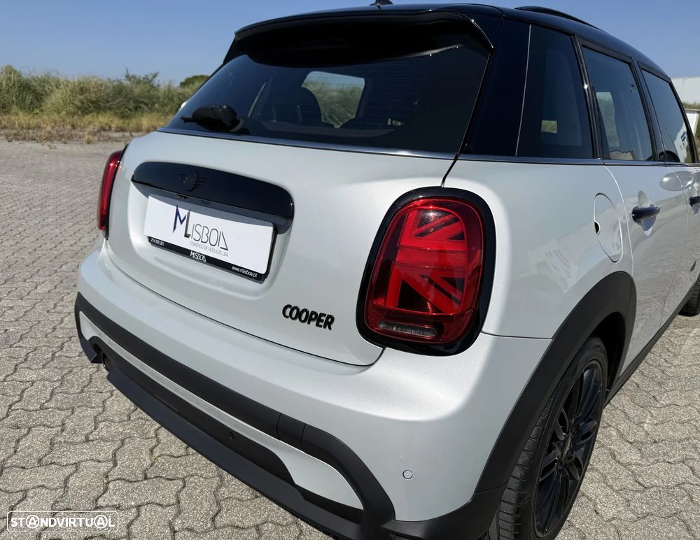 MINI 5 Portas Cooper Premium Plus JCW Auto - 19