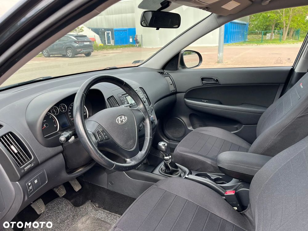 Hyundai i30 1.4 FIFA WM Edition - 23