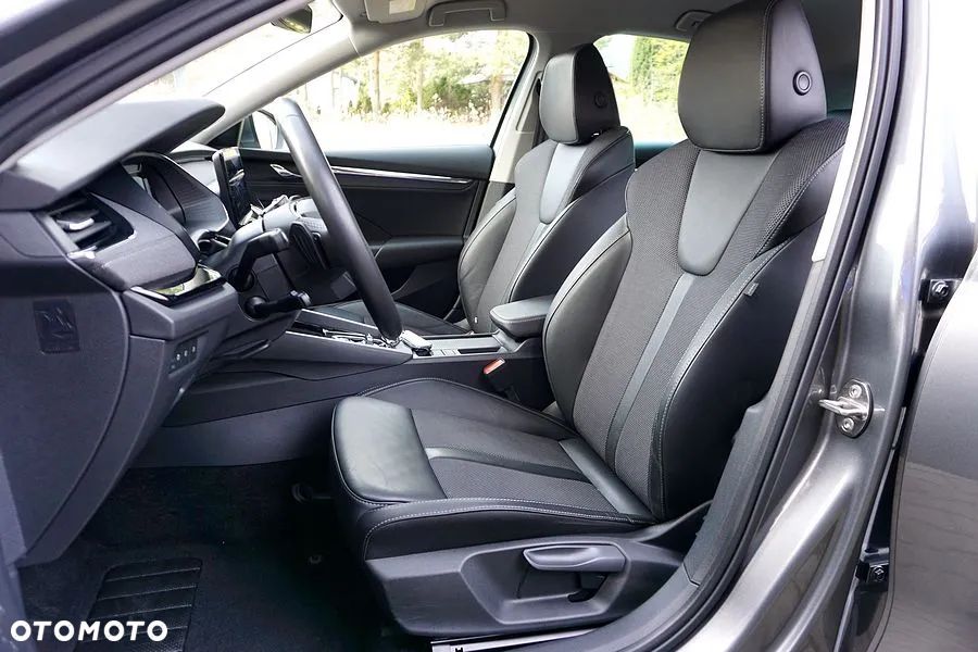 Skoda Octavia 1.5 TSI e-TEC DSG Selection Plus - 19