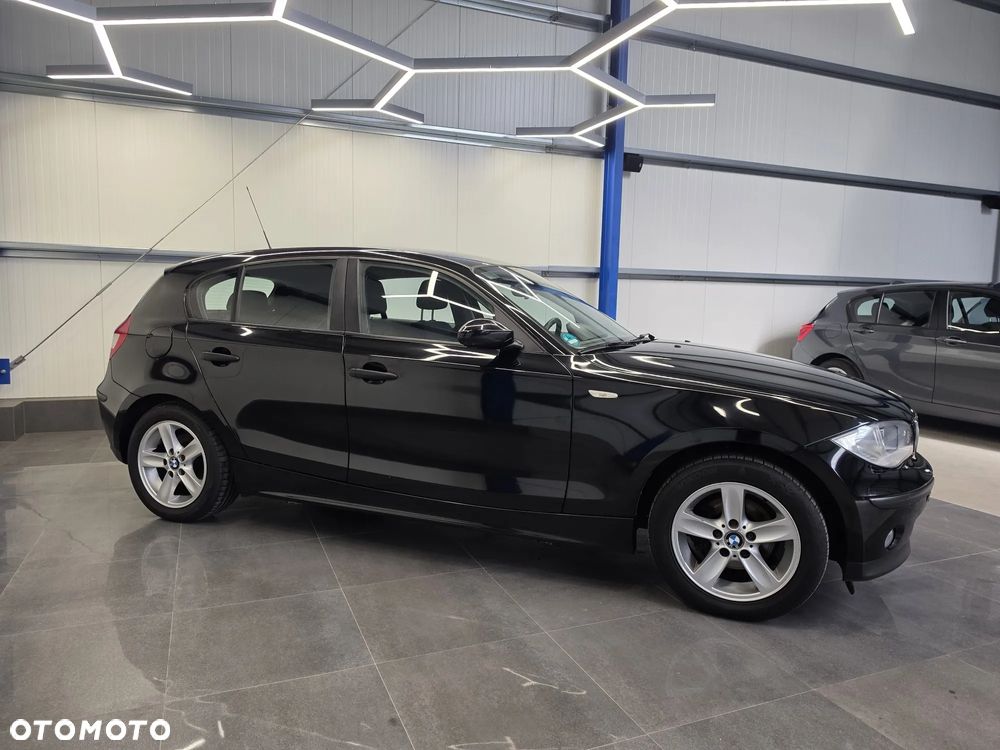 BMW Seria 1 116i - 8