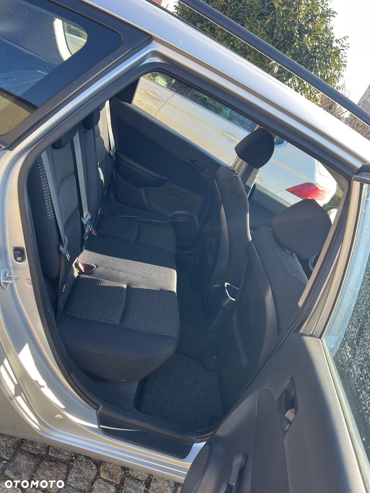 Hyundai i30 1.6 CRDi Classic - 6