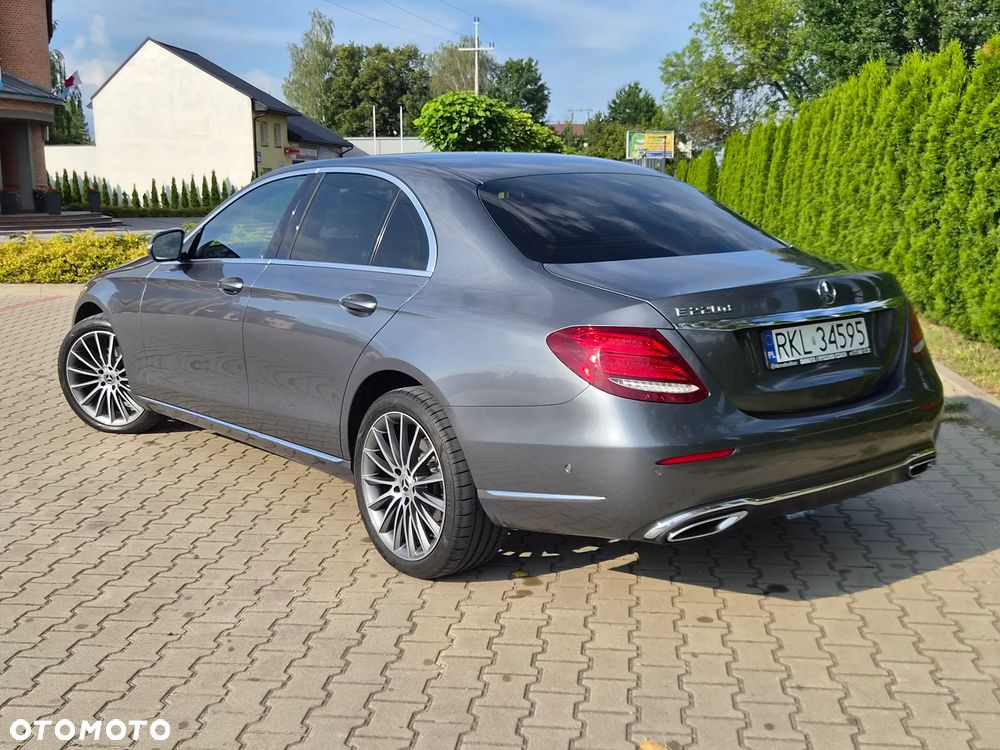 Mercedes-Benz Klasa E 220 d 9G-TRONIC - 39