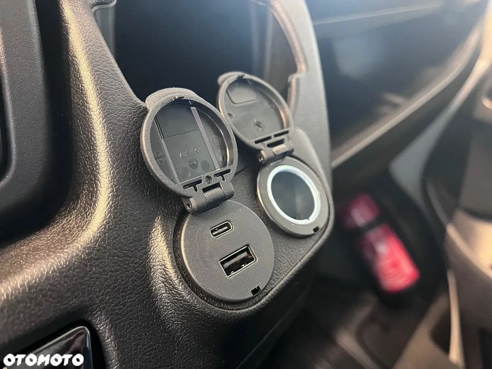 Toyota Proace MAX - 9