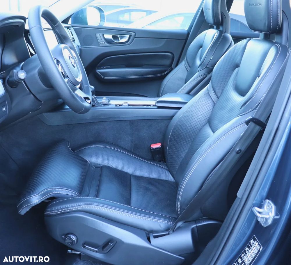 Volvo XC 60 D5 AWD Geartronic Inscription - 14