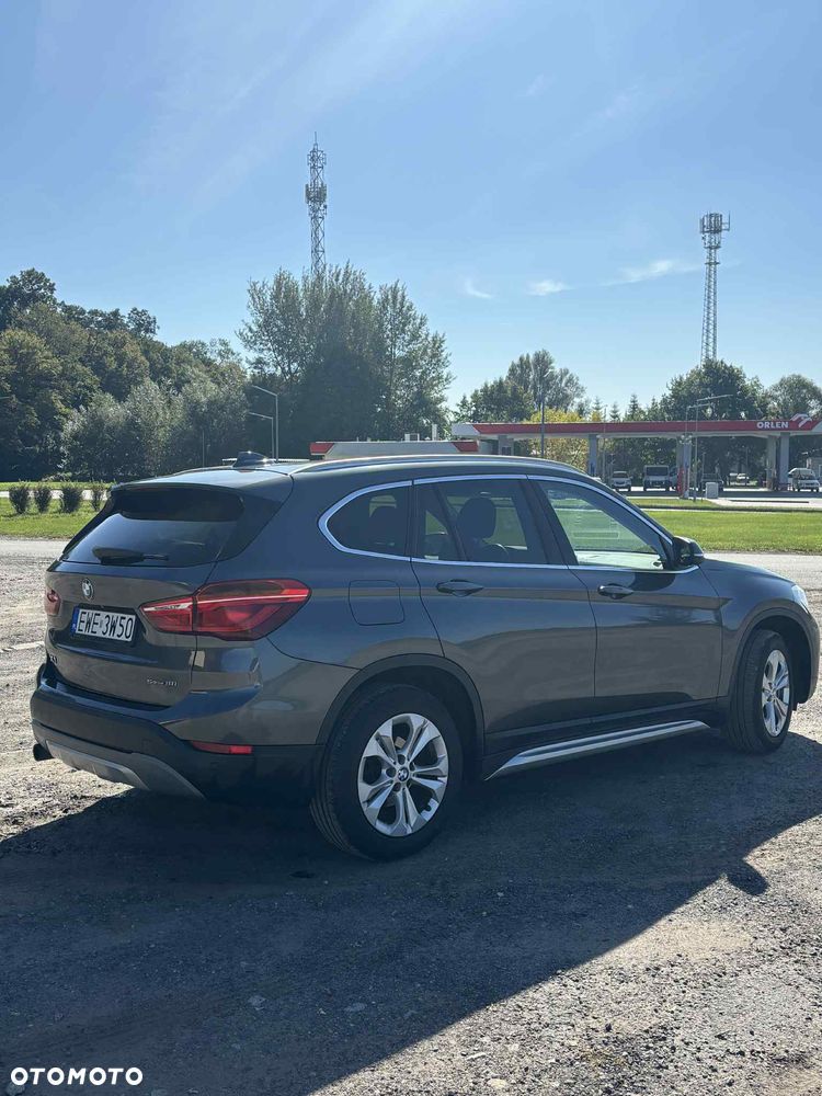 BMW X1 sDrive18i - 7