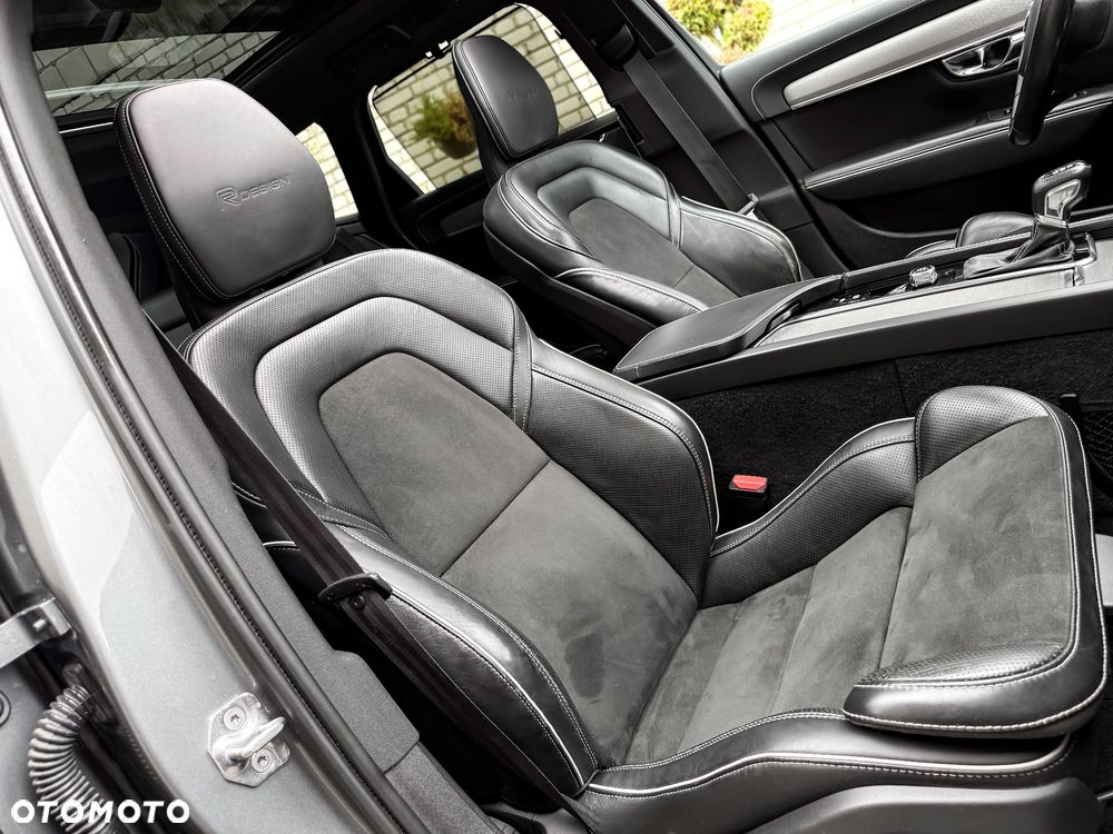 Volvo V90 D5 AWD Geartronic R Design - 39
