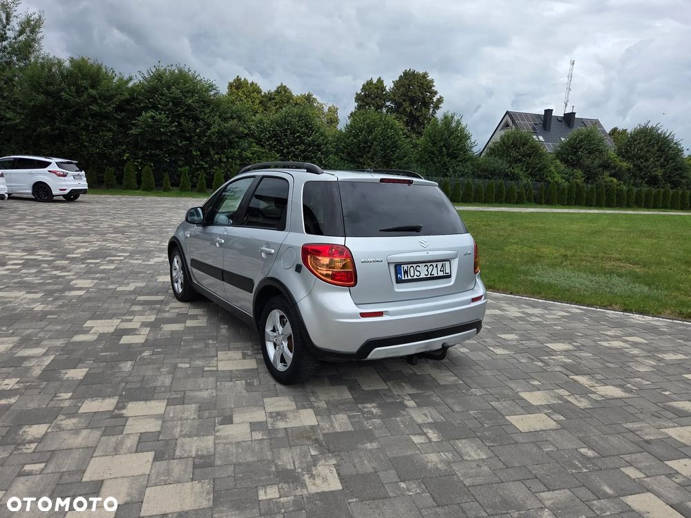 Suzuki SX4 1.6 VVT Streetline 4x2 Club - 13