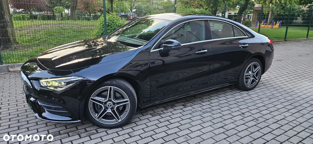 Mercedes-Benz CLA 250 e 8G-DCT AMG Line Advanced Plus - 3