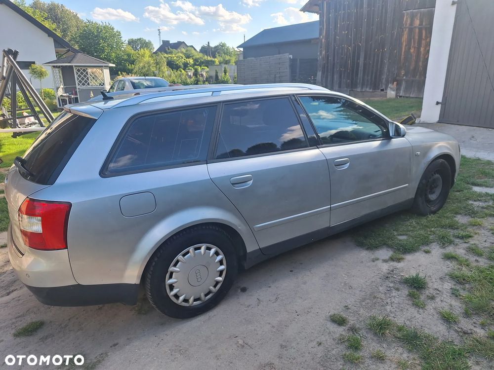 Audi A4 Avant - 2