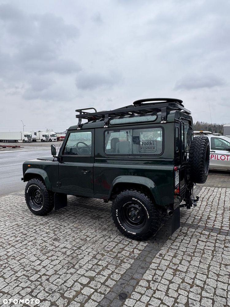 Land Rover Defender 2.5 TD5 - 4