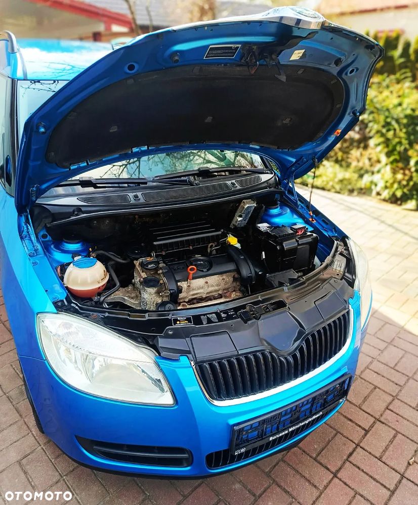 Skoda Roomster 1.6 16V Comfort PLUS EDITION - 21