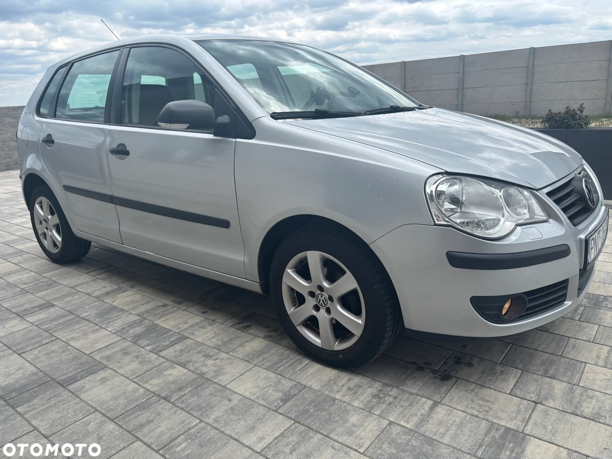 Volkswagen Polo 1.4 16V Trendline Tiptr - 4