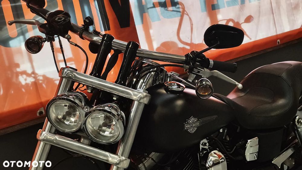 Harley-Davidson Dyna Fat Bob - 23