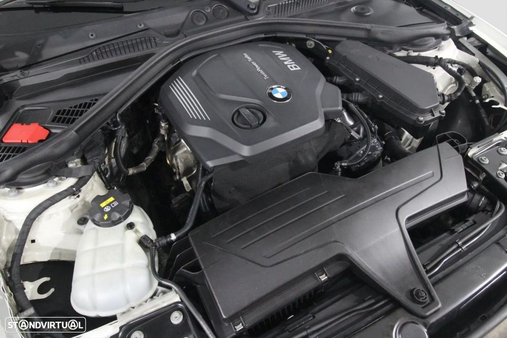 BMW 116 d Advantage Auto - 13