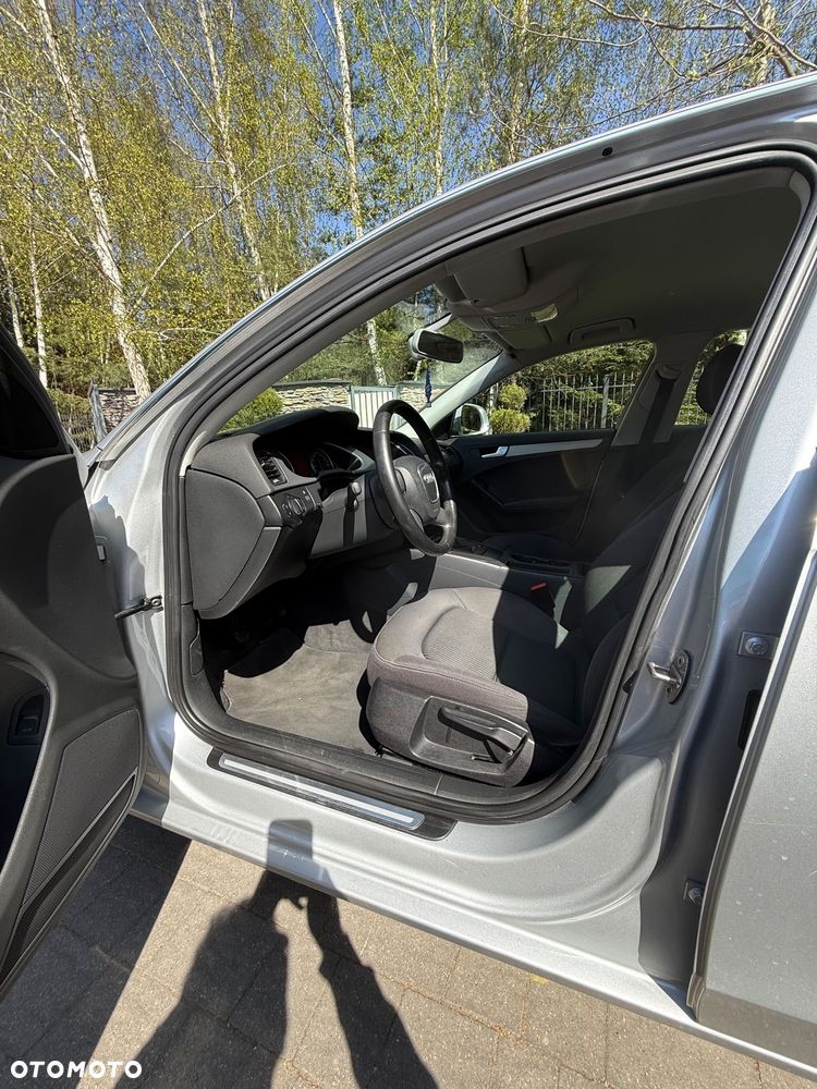 Audi A4 Limousine 2.0 TDI - 8