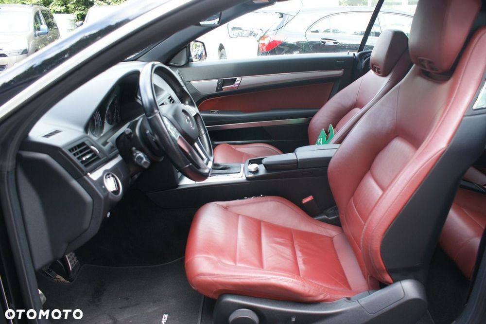 Mercedes-Benz Klasa E - 28