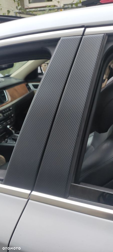 Hyundai Genesis 3.8 V6 GDI - 12