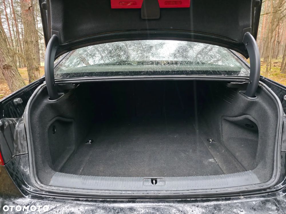 Audi A4 Limousine 2.0 TDI Sport S tronic - 24