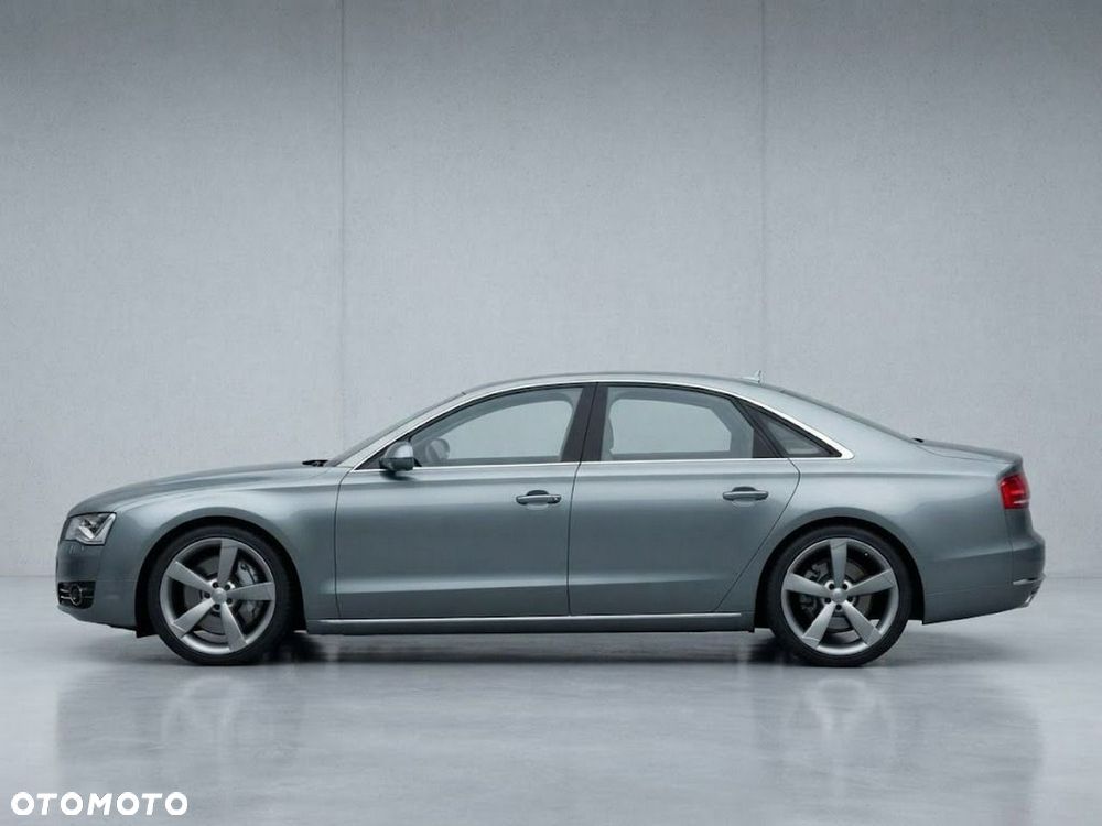 Audi A8 - 3