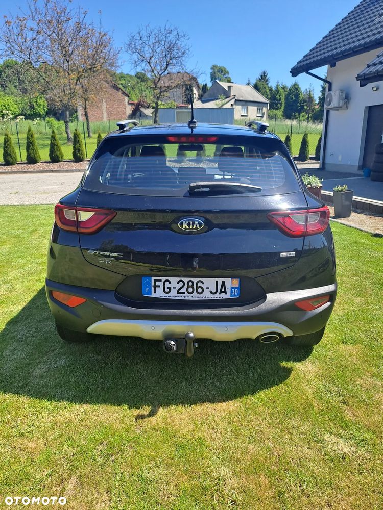Kia Stonic - 8