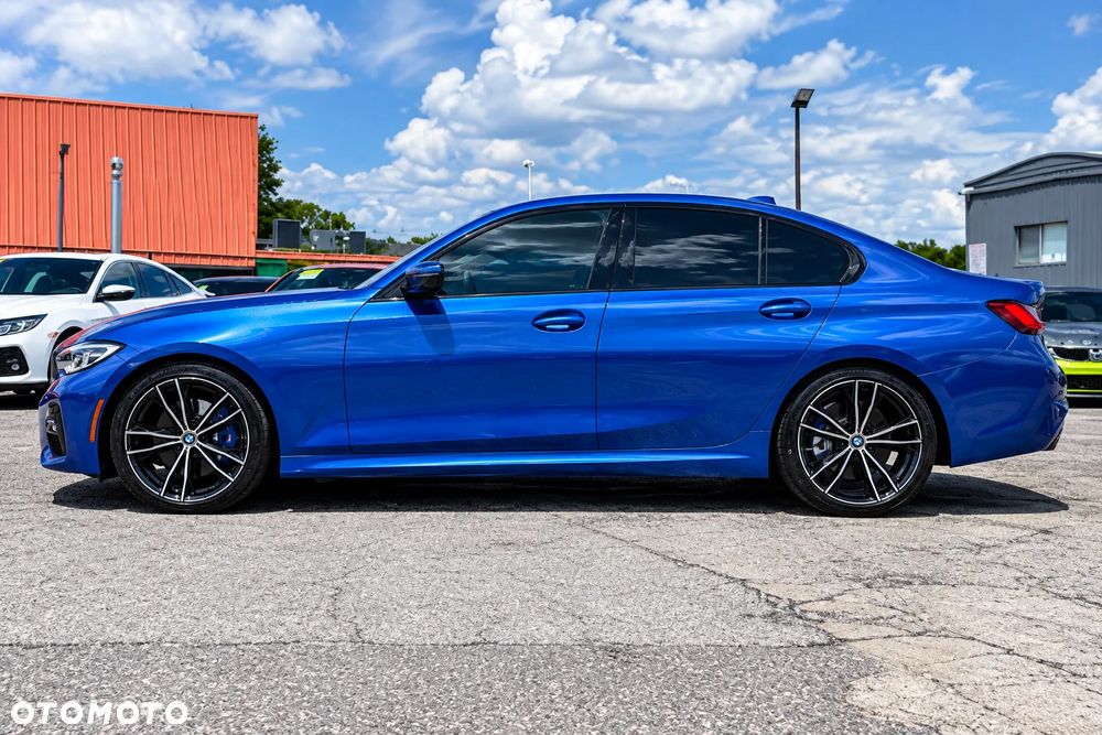BMW Seria 3 330i M Sport - 5