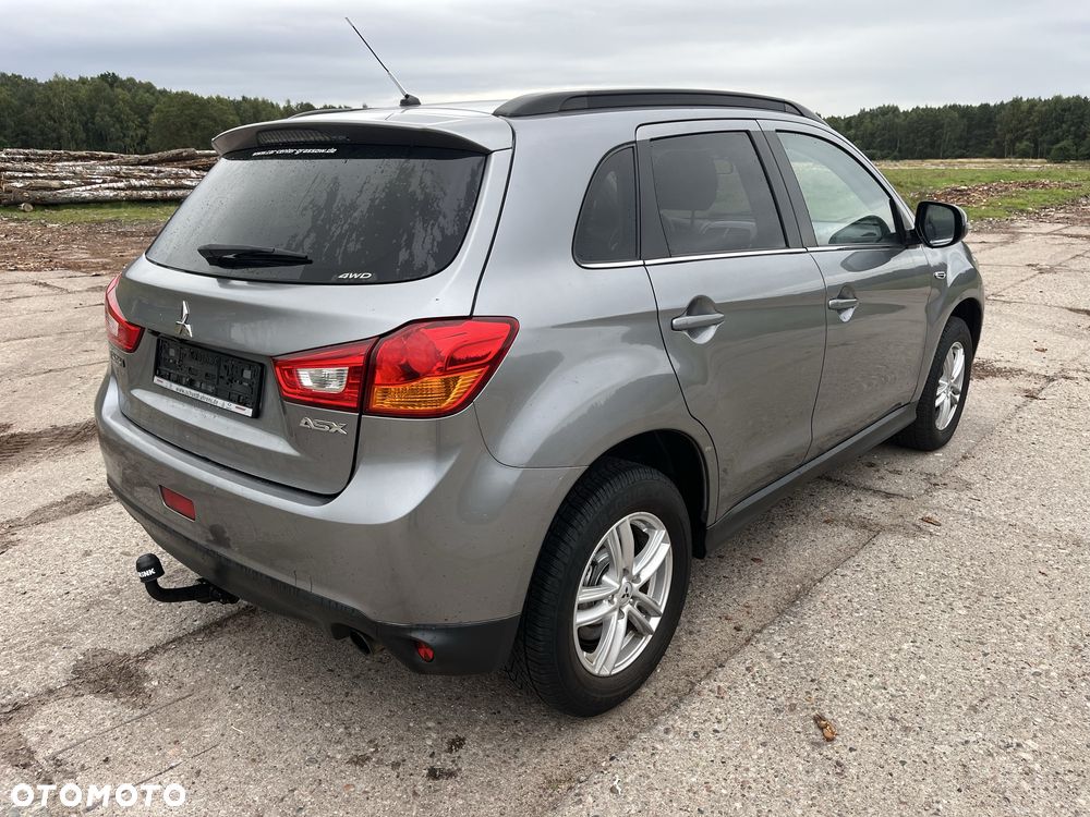 Mitsubishi ASX - 4