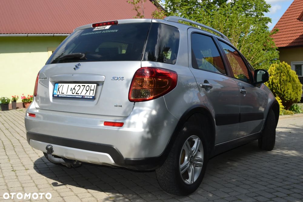 Suzuki SX4 1.6 Premium 4WD - 5