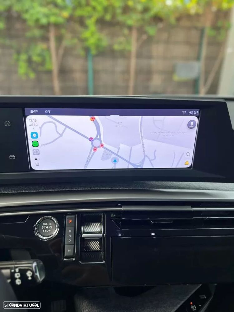 Peugeot 5008 1.2 Hybrid Allure e-DCS6 - 17