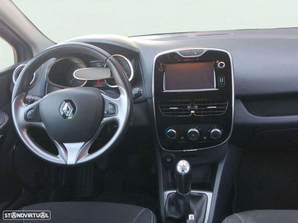 Renault Clio 0.9 TCe Limited - 8