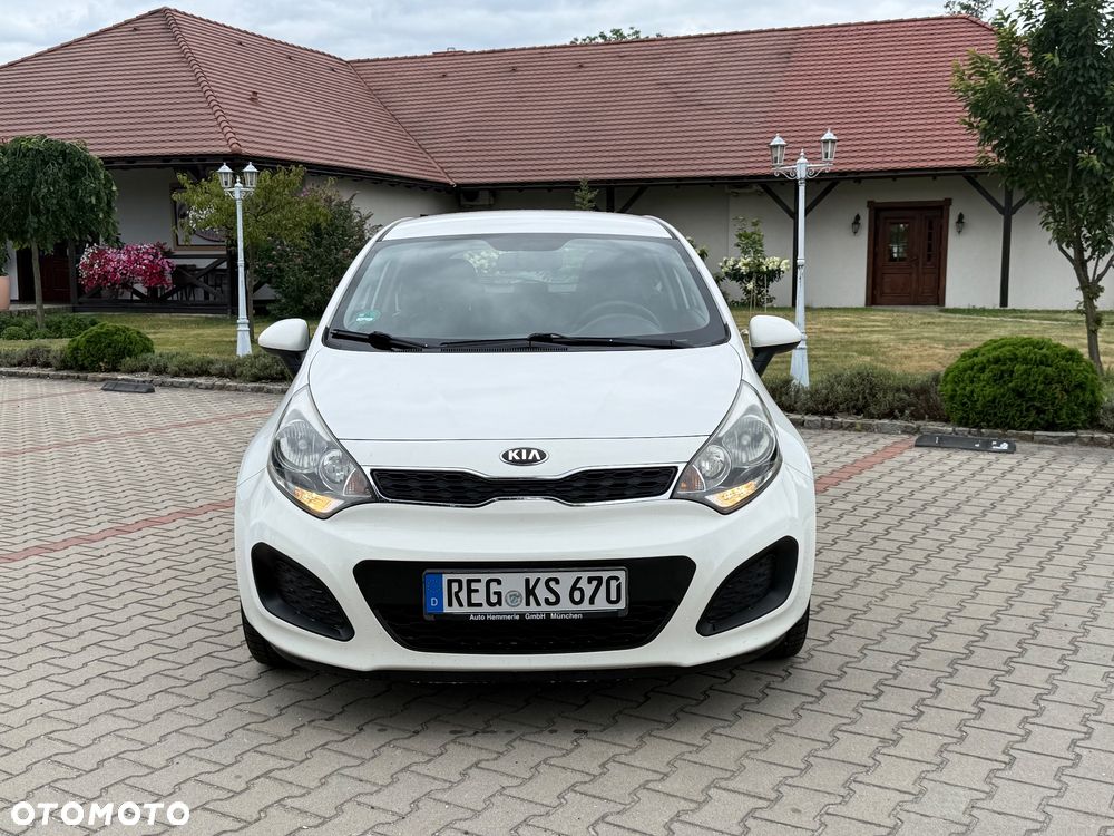 Kia Rio 1.2 Attract - 3