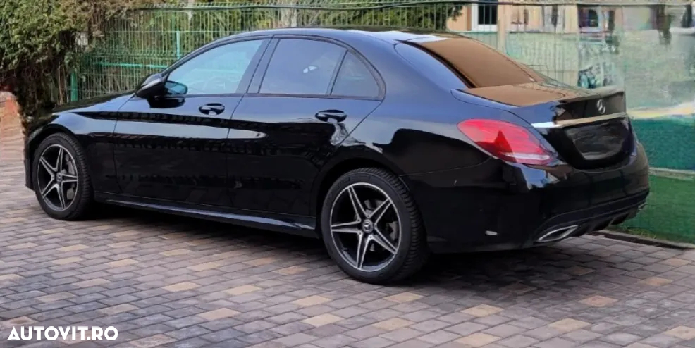Mercedes-Benz C 220 d 4MATIC Aut. - 2