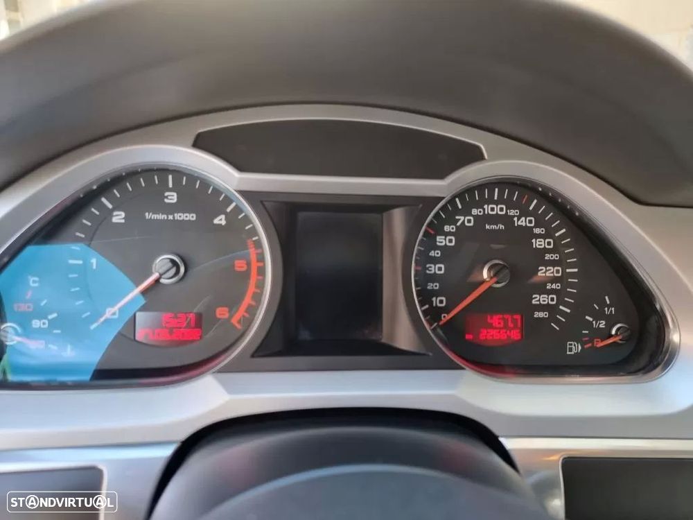 Audi A6 Avant 3.0 TDI V6 quattro Sport Tiptronic - 16