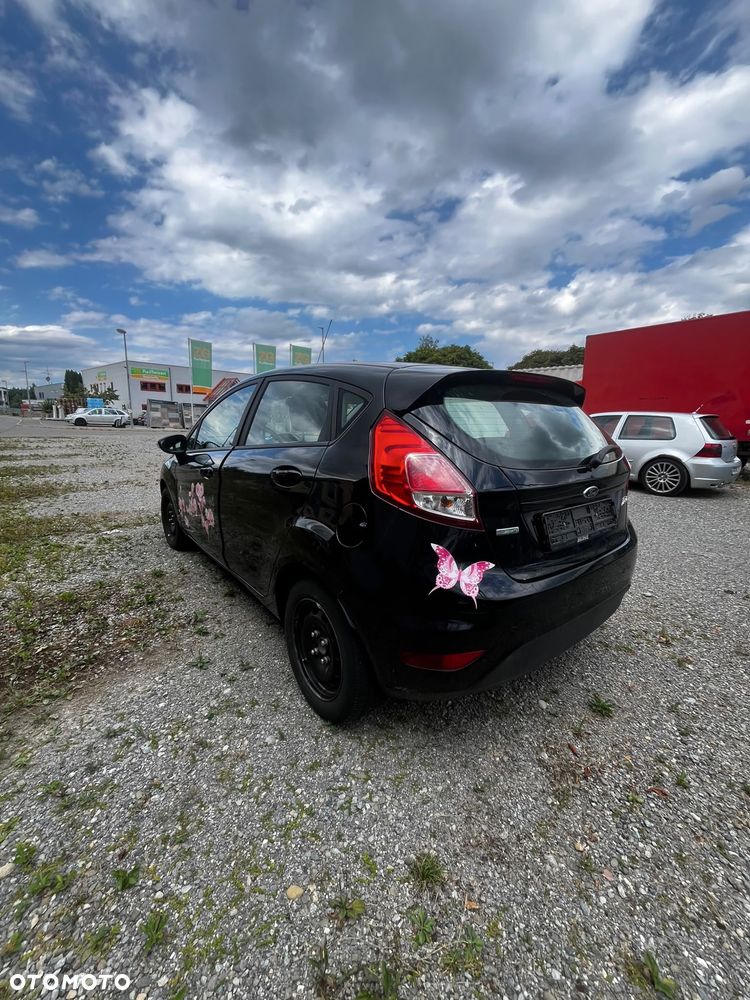 Ford Fiesta - 2