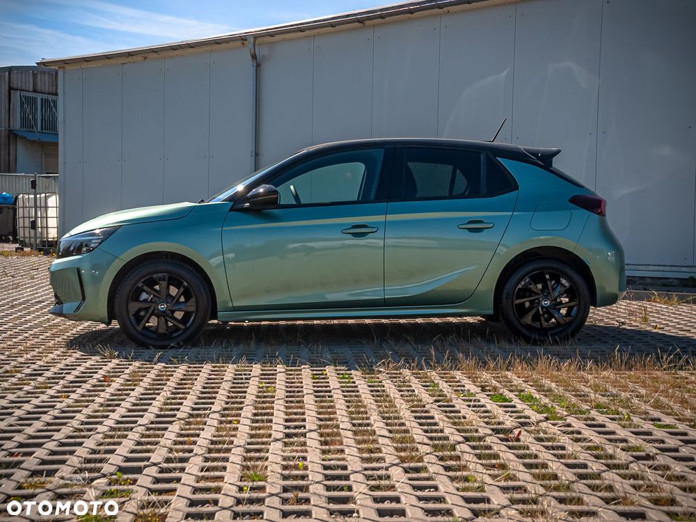 Opel Corsa 1.2 T mHEV GS eDCT - 4
