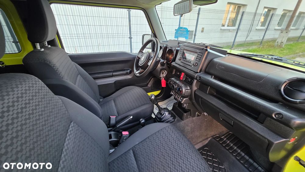 Suzuki Jimny 1.5 Premium - 9