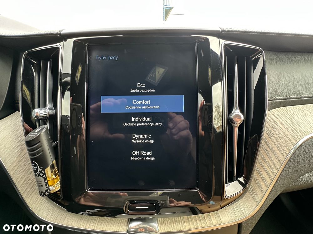 Volvo XC 60 D4 AWD Geartronic Inscription - 33