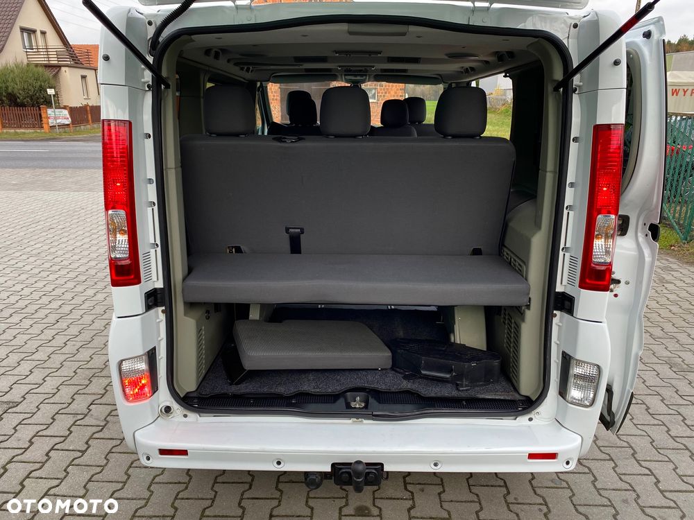 Opel Vivaro - 14