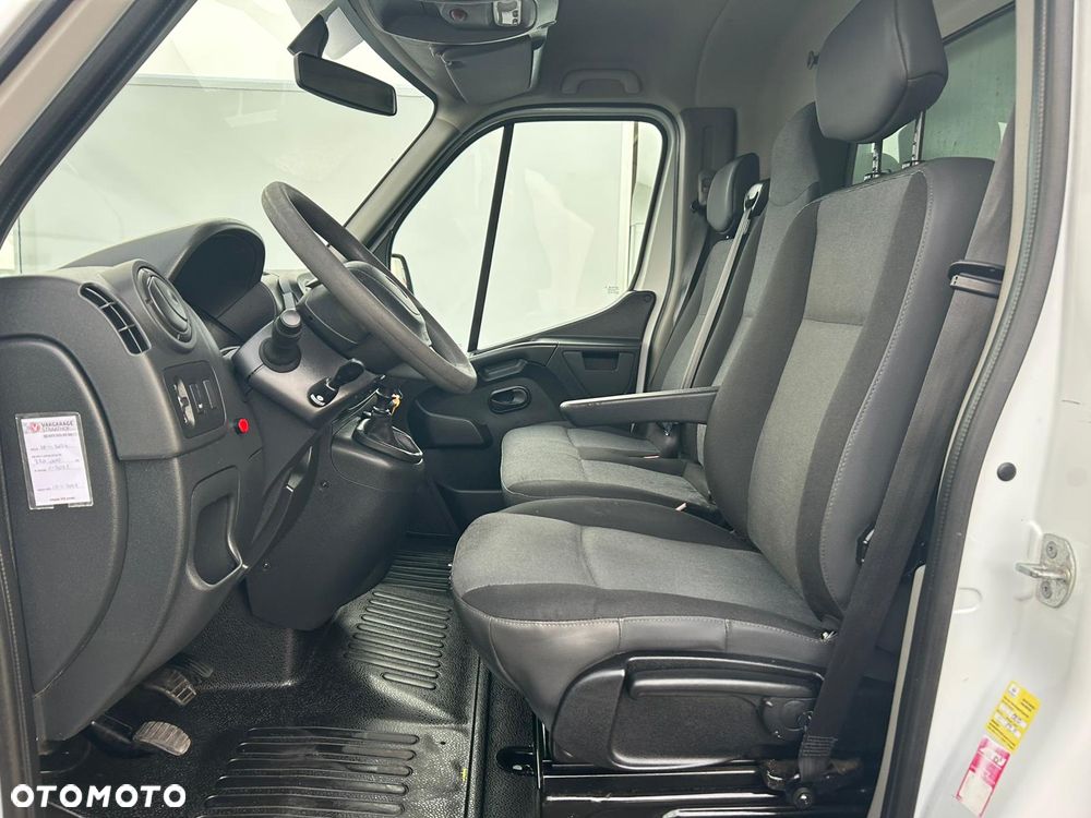 Renault Master 2.3 DCI 130KM Kontener 8 palet + winda 750kg **Klima**Sprowadzony**2019R** - 9