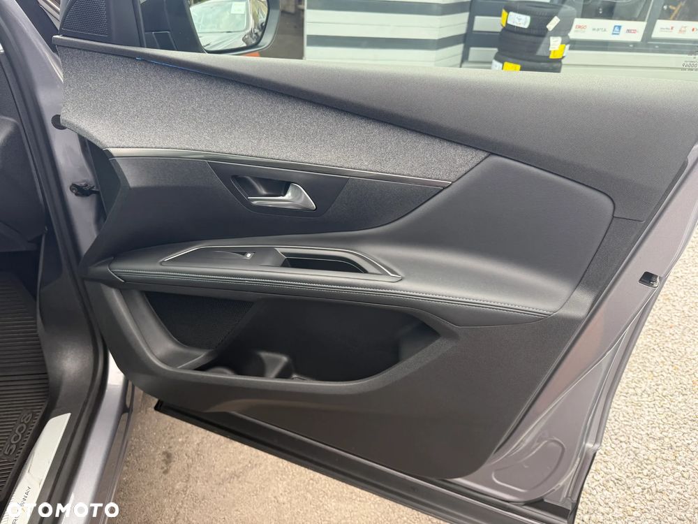 Peugeot 5008 BlueHDI 180 EAT8 Crossway - 13