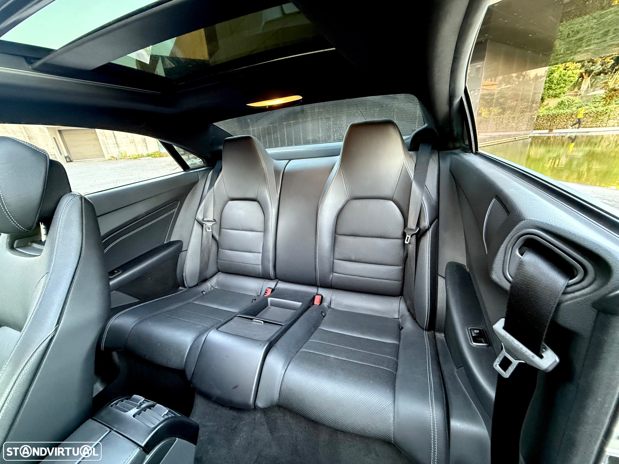Mercedes-Benz E 220 d Avantgarde - 12