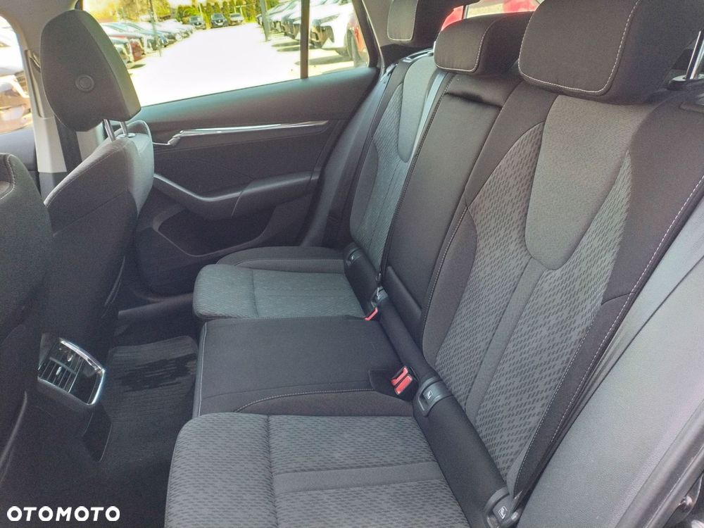 Skoda Octavia 2.0 TDI Style DSG - 16